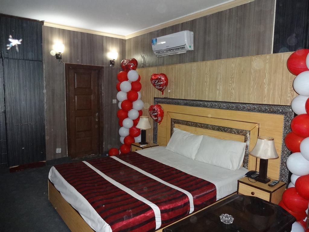 Safari Hotel Upper Mall Лахор Номер фото