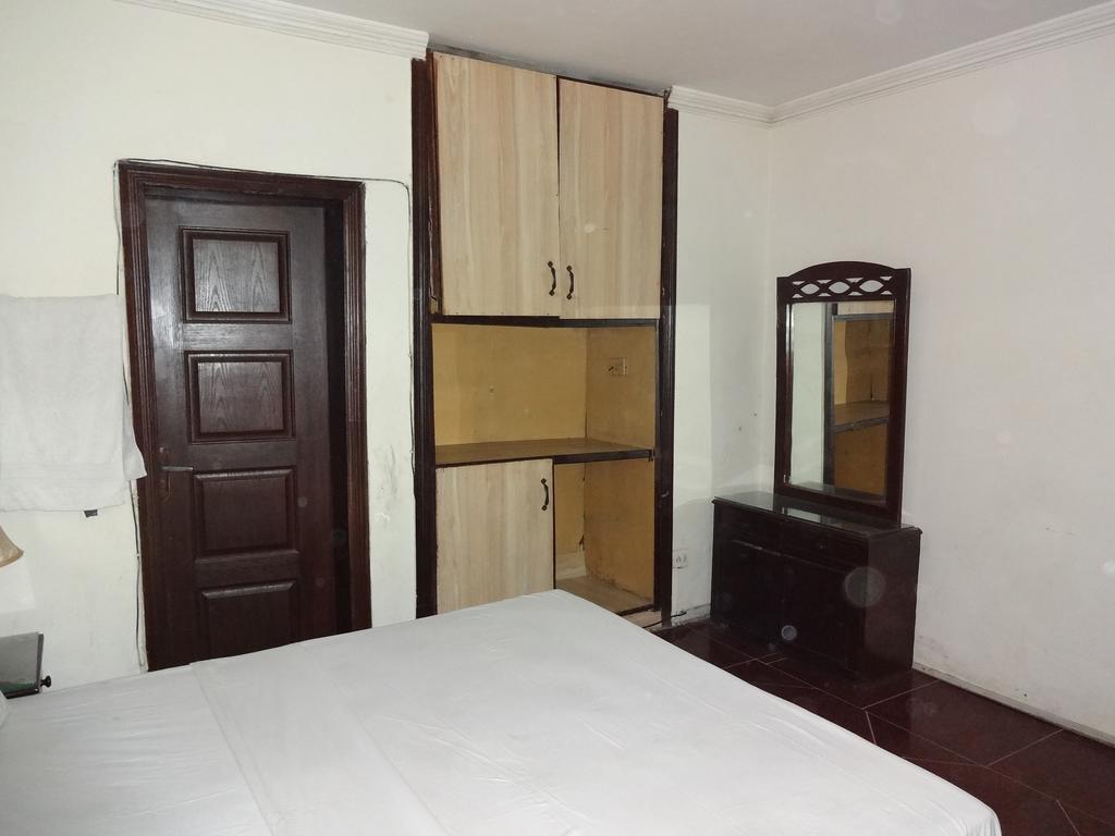 Safari Hotel Upper Mall Лахор Екстер'єр фото